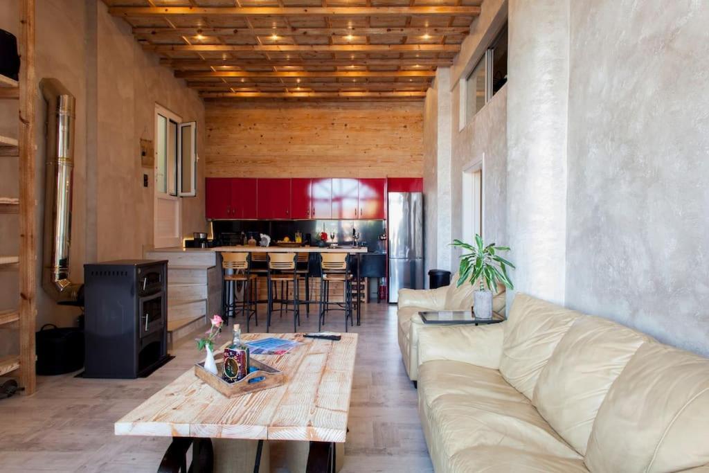 Lenico Beachfront Suites Agia Pelagia  Bagian luar foto