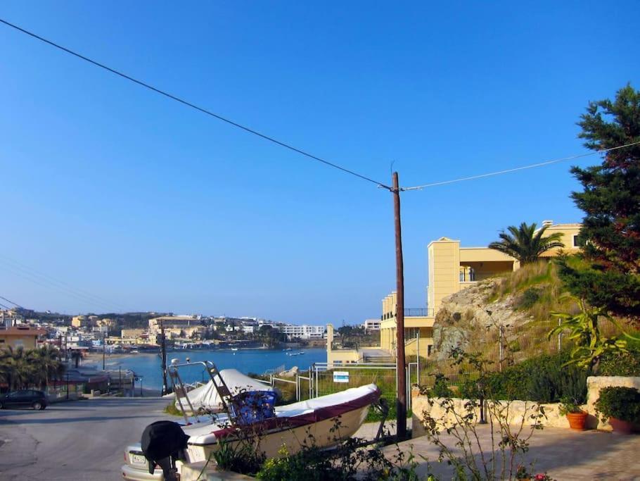 Lenico Beachfront Suites Agia Pelagia  Bagian luar foto
